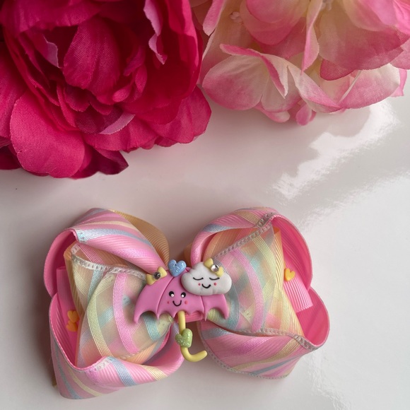 Hair clip - Picture 3 of 3